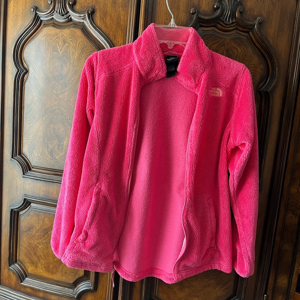 Beautiful The NorthFace youth girl’s fleece jacket.
